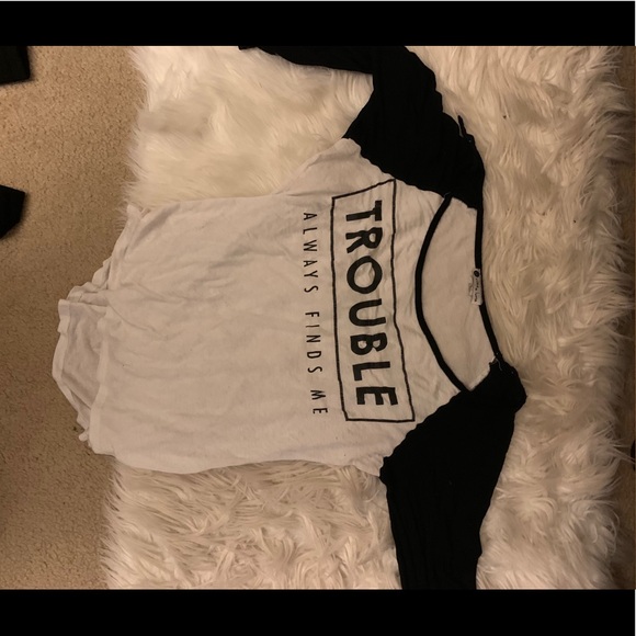 Half sleeve trouble t shirt - Picture 2 of 2
